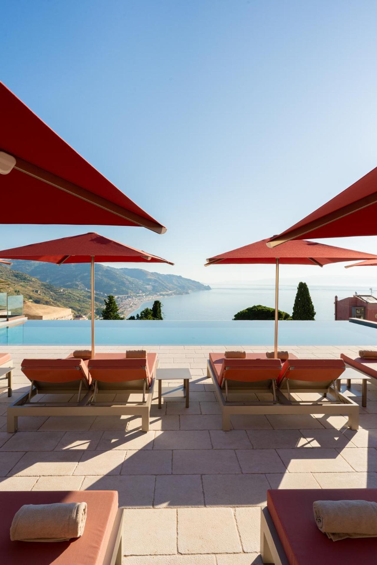 Villa Fiorita Boutique Hotel 4*