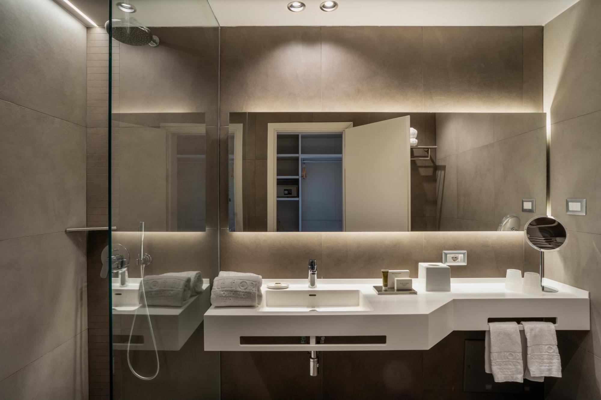 Hotel Villa Fiorita Boutique Hotel 4*