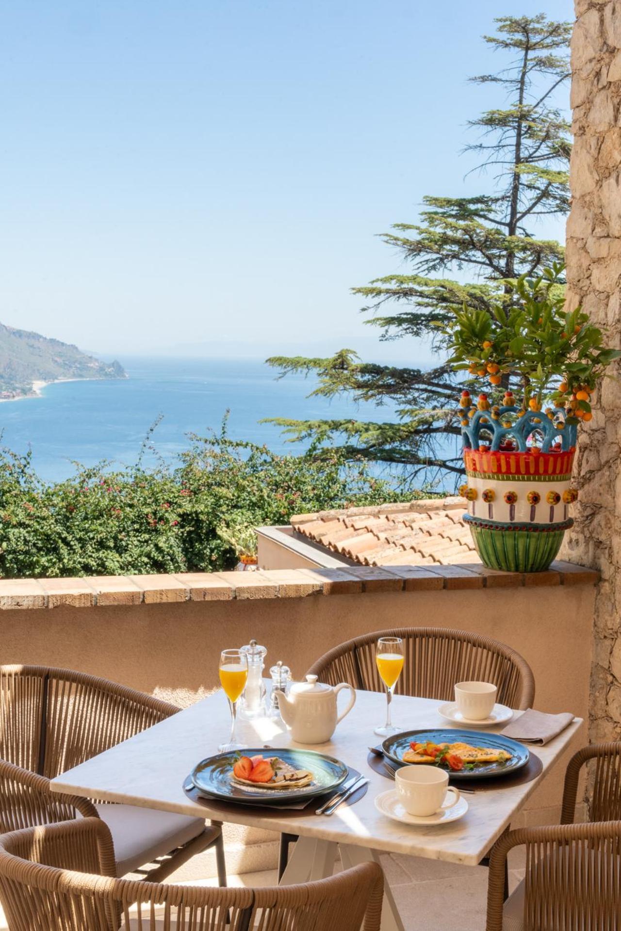Villa Fiorita Boutique Hotel 4* Taormina
